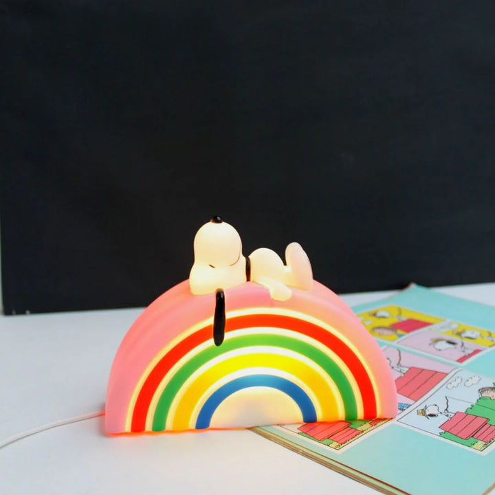 Peanuts Snoopy Rainbow Lamp