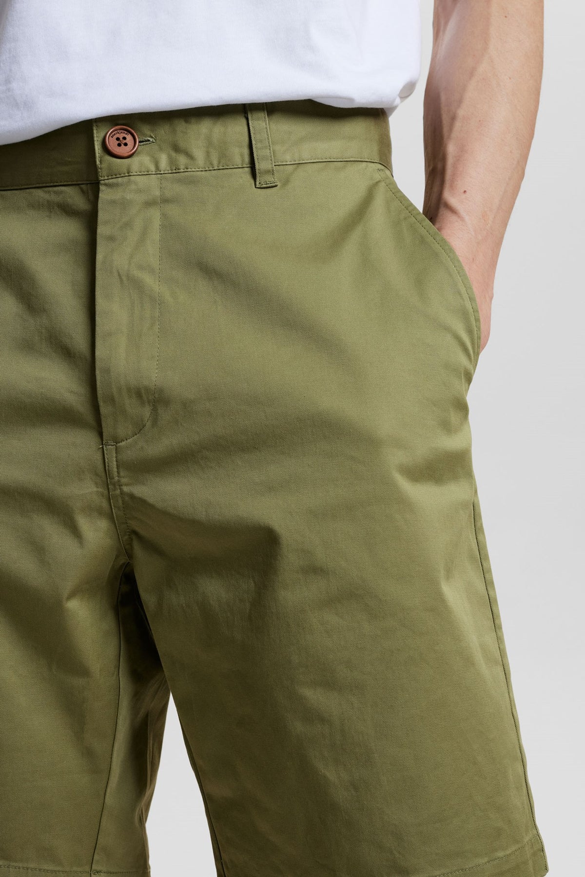 Chino short pants online