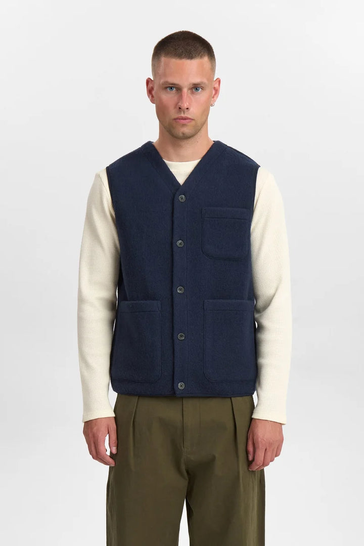 Anerkjendt Rasmus Boiled Wool Gilet - Sky Captain