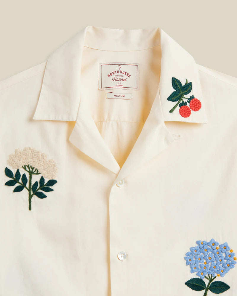Portuguese Flannel - Embroidery Flowers