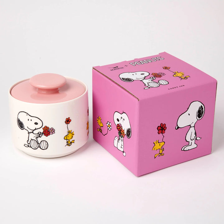 Peanuts Snoopy Love In Bloom