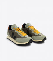 Veja (M) Rio Branco Rip Stop Kaki Black