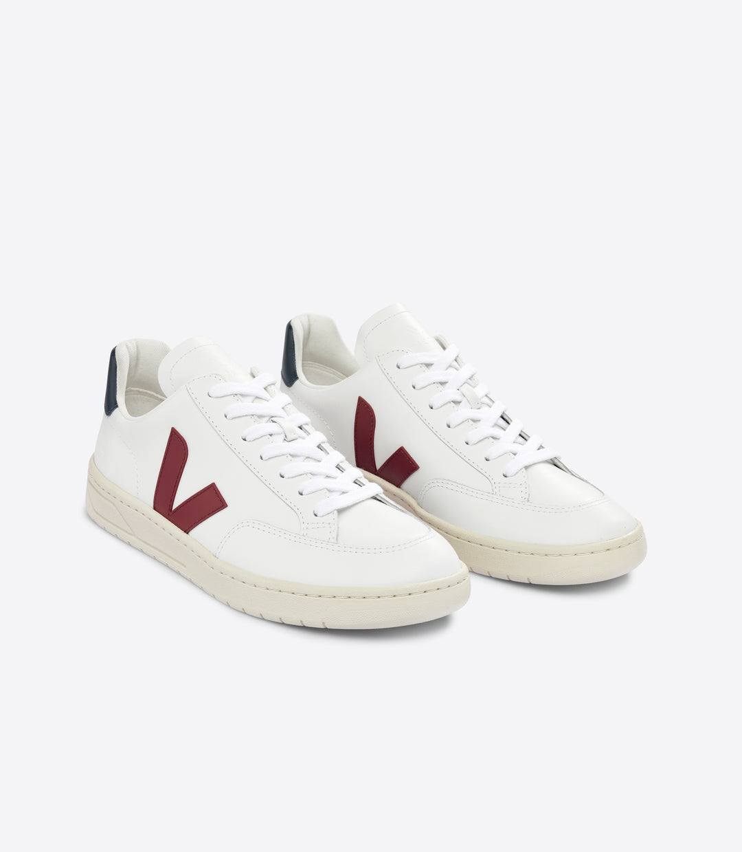 Veja V12 - White Marsala Nautico (M)