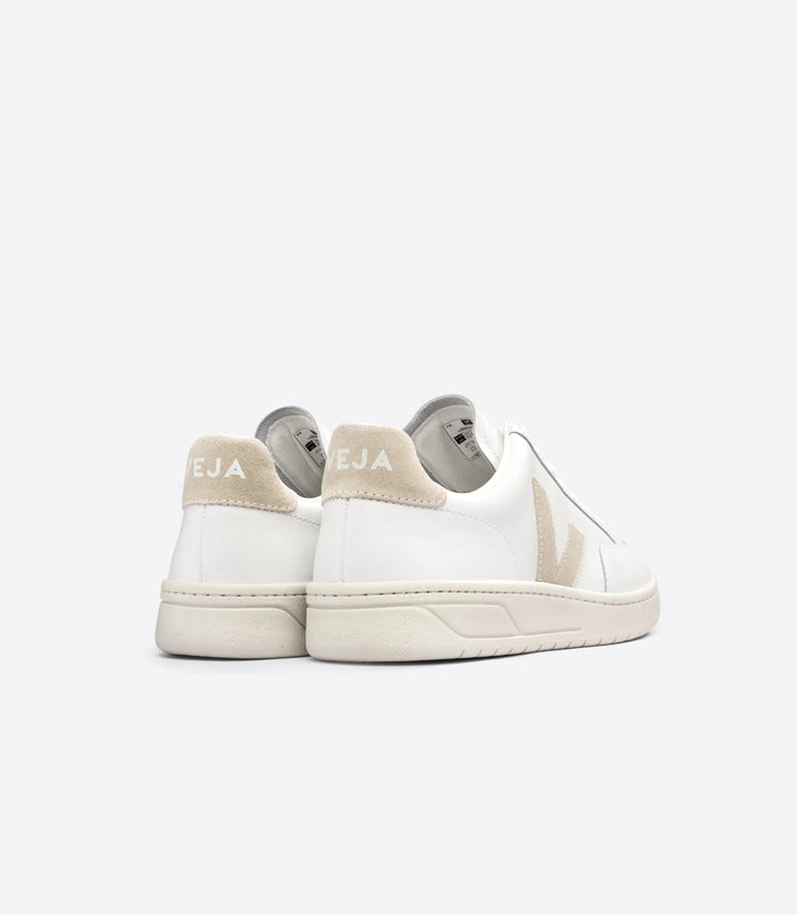 Veja V12 Extra White Sable (W)