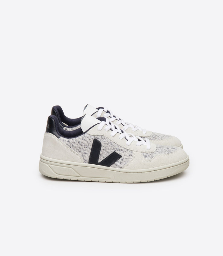 Veja (W) V-10 Flannel Snow Black