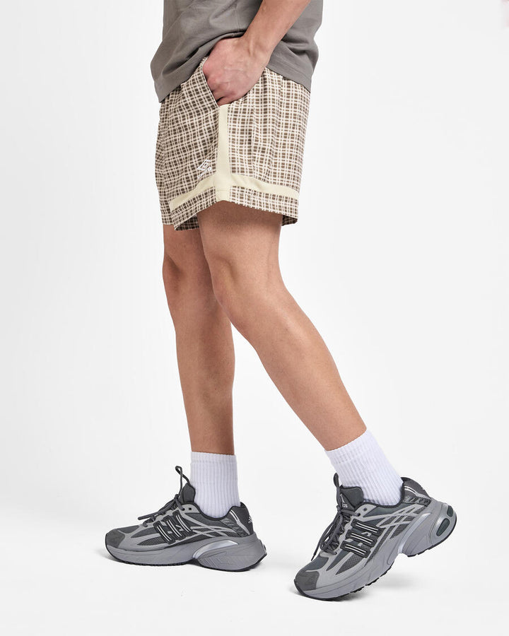 Umbro Woven Football Short - Dust Check