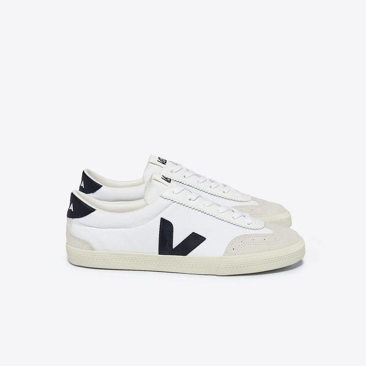 Veja Volley Canvas - White/Black