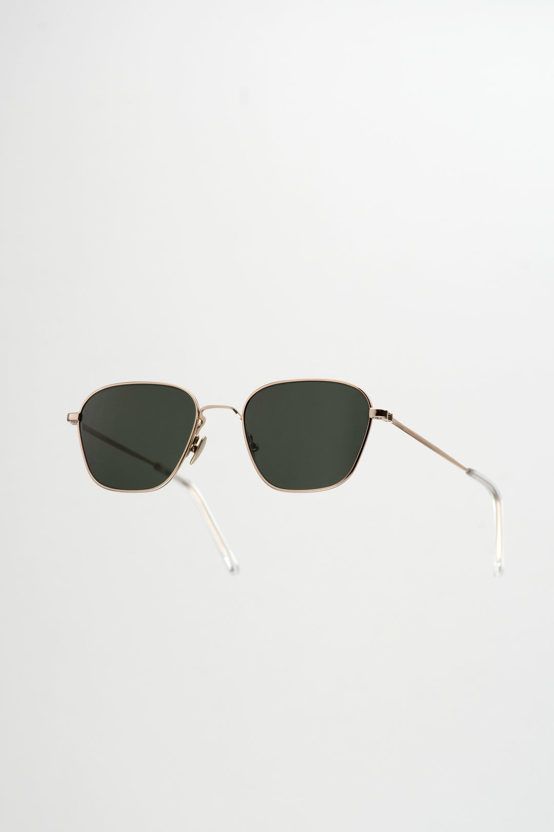 Monokel Otis Gold - Green Solid Lens