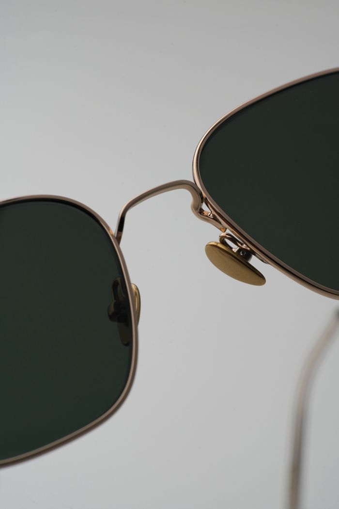 Monokel Otis Gold - Green Solid Lens